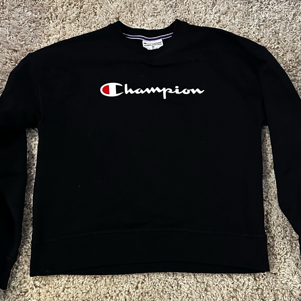 Champion Crewneck Sweatshirt – Black – Women Size XS